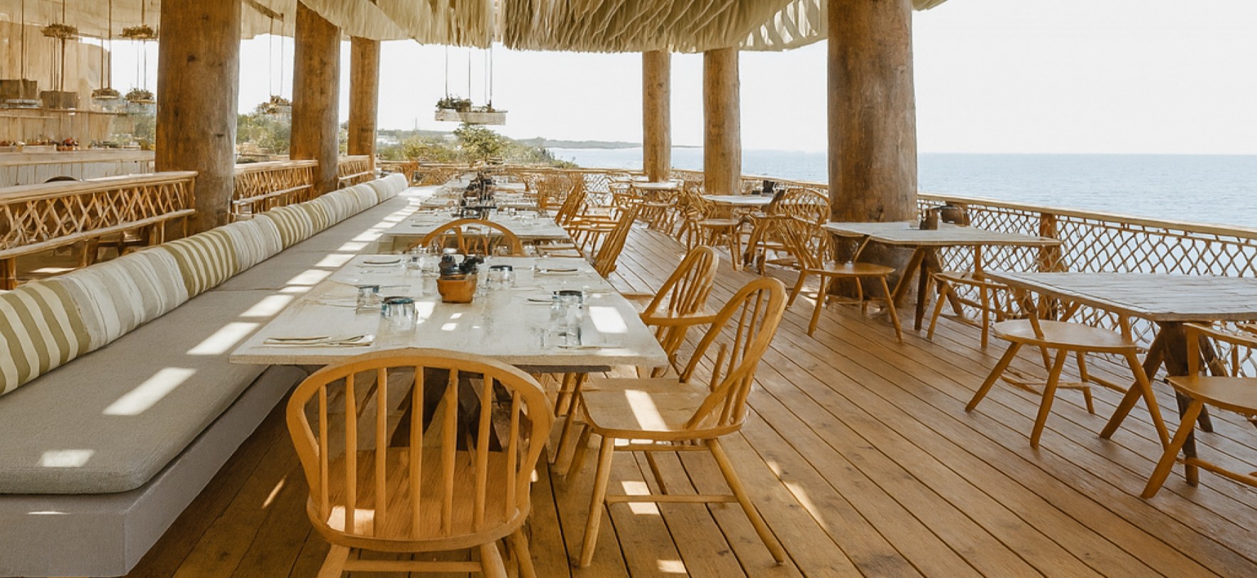 Anaya Hotels Resorts Club Zanzibar - NZURI Restaurant 004